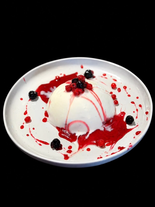 Panacotta with berries