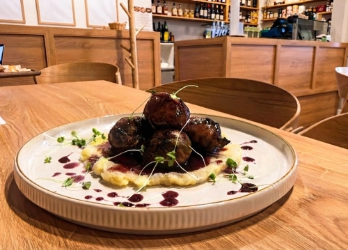 dish category Main Dishes